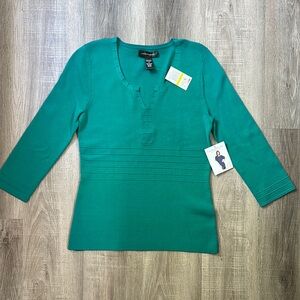Cable & Gauge Green Fitted Polo Blouse